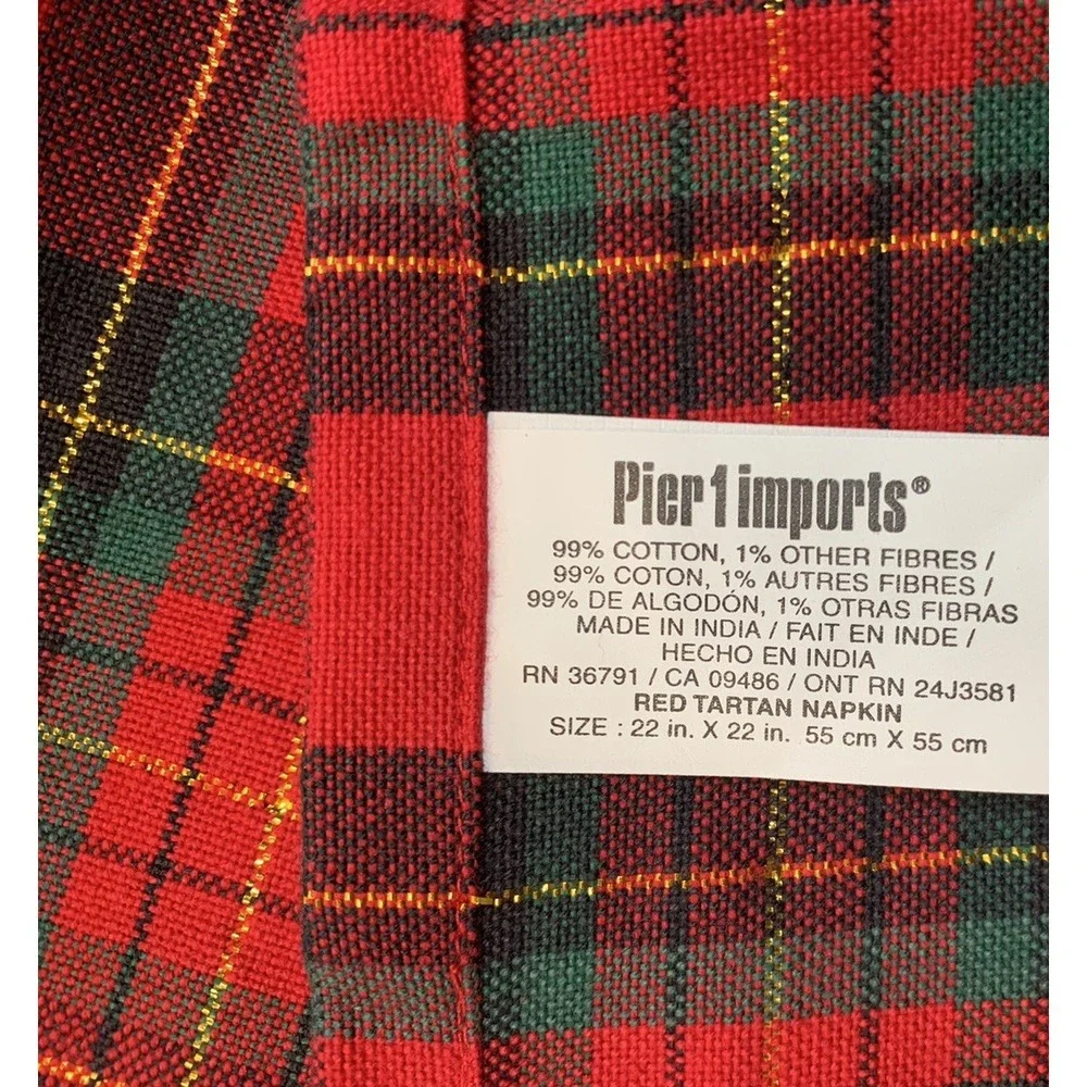 4 Pier One Red Tartan Plaid Christmas Napkins 22